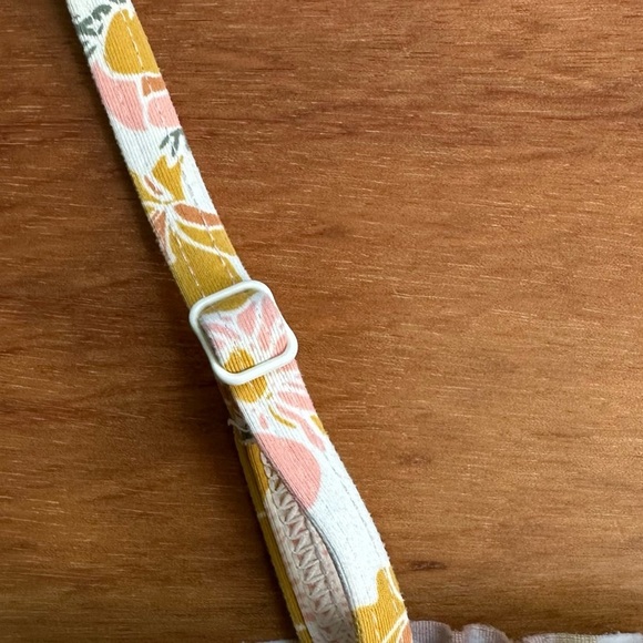 Roxy Smocked Floral Tank - Picture 4 of 5